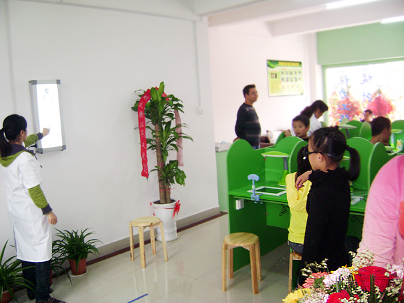 熱烈祝賀湖南株洲攸縣護(hù)目亭店隆重開業(yè)！